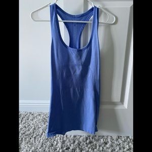 Lulu lemon swiftly tank top